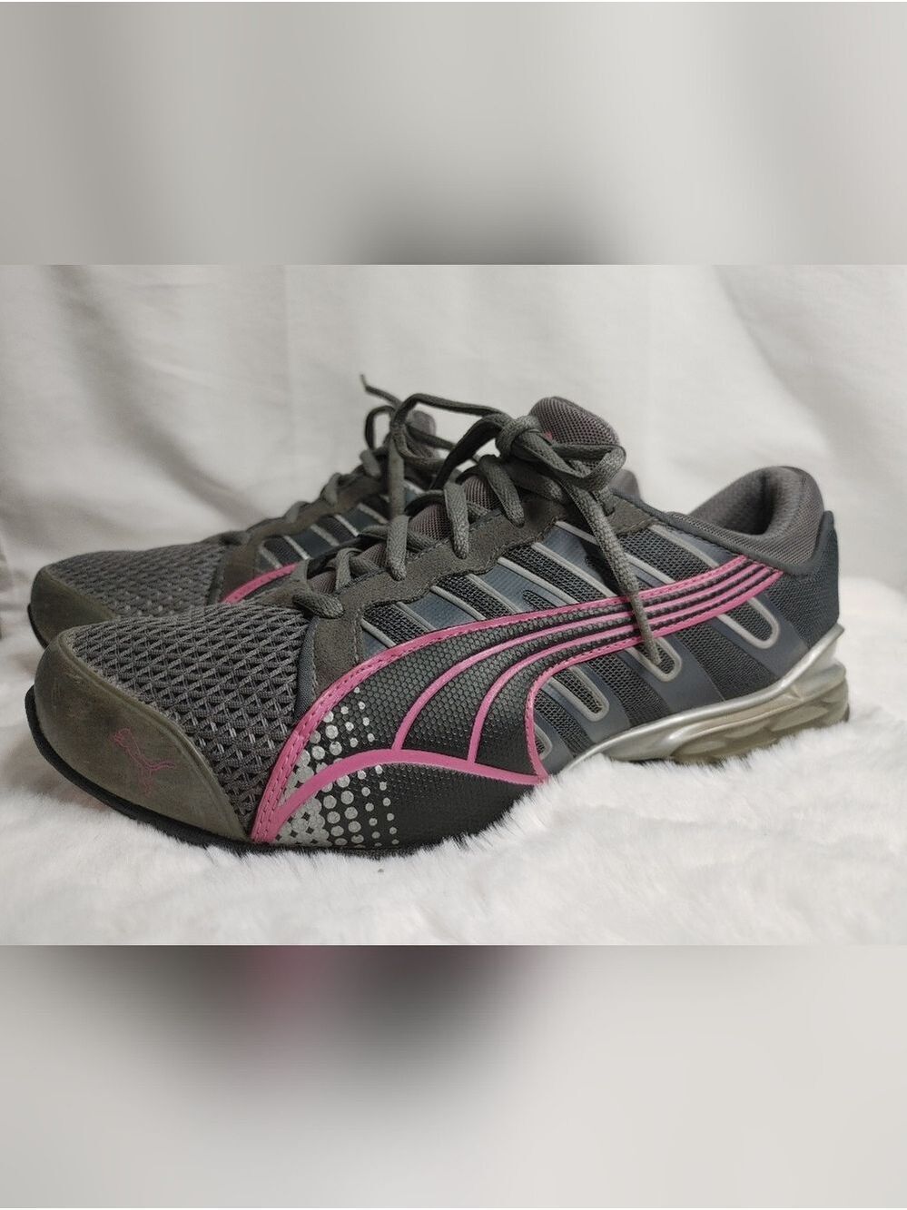 Puma Women's Gray and Pink Athletic Sneakers